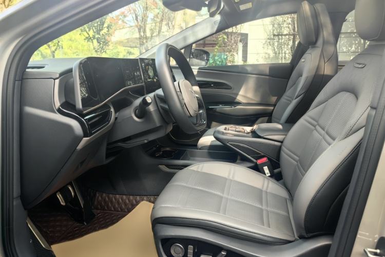 Used Hongqi EH7 2024 600 Pro Interior 3