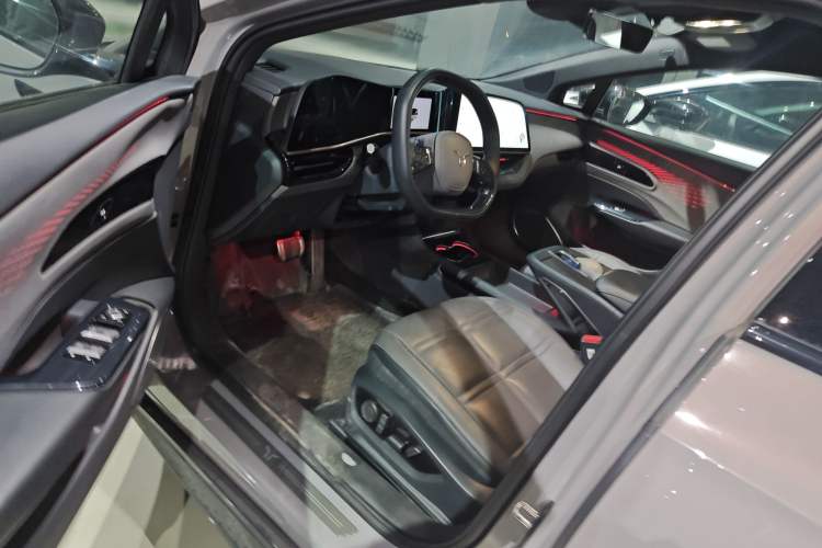 Used Hongqi EH7 2024 820 Pro Interior 3