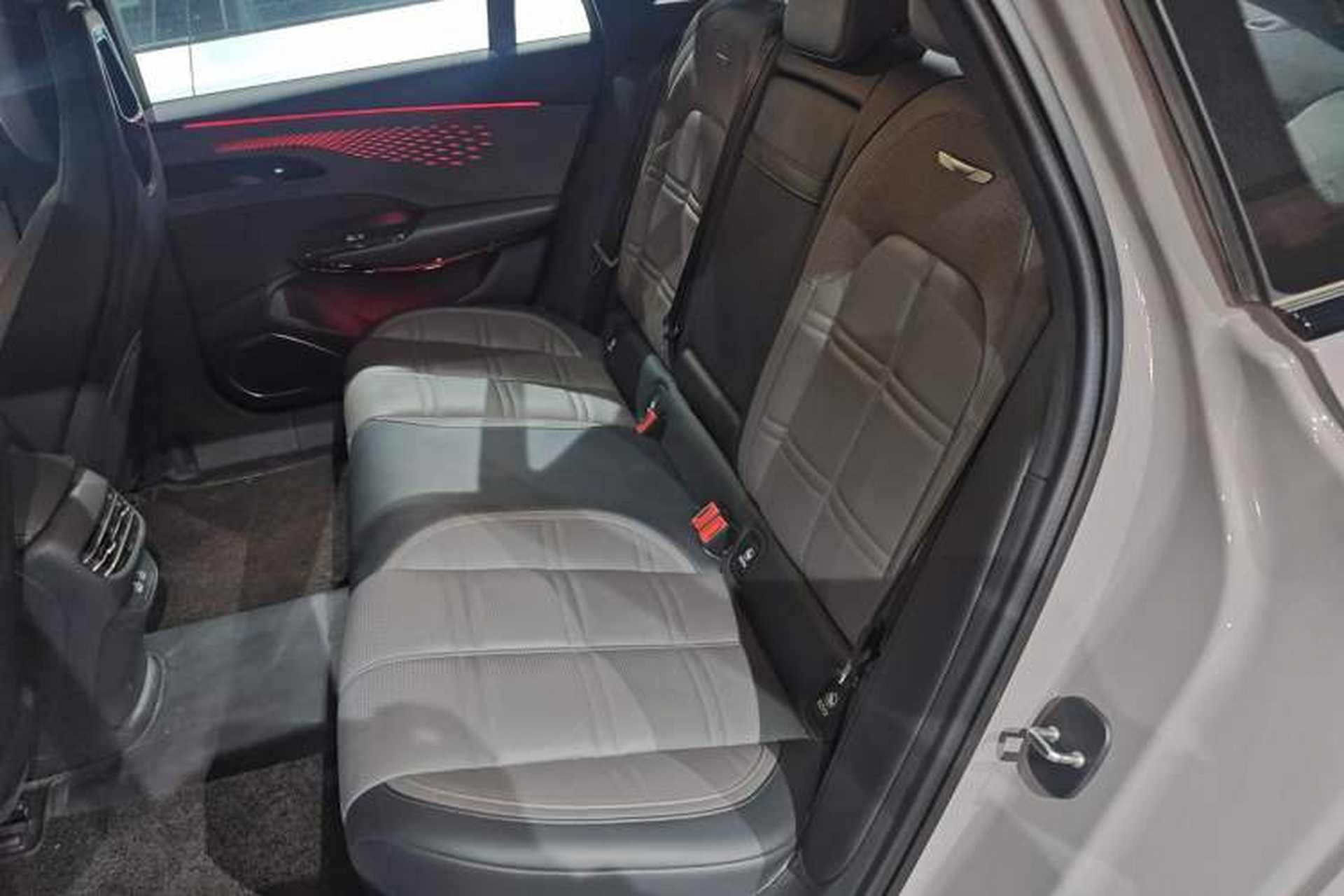 Used Hongqi EH7 2024 820 Pro Interior 4