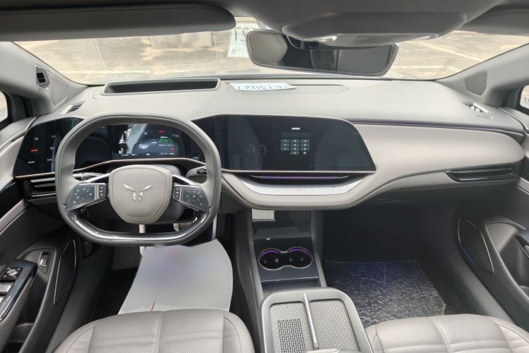 Used Hongqi EH7 2024 760 Pro+ Four-Wheel Drive Version Interior 6