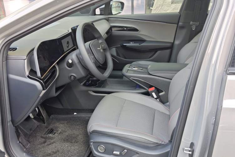 Used Hongqi EH7 2024 690 Pro Left Front Seat
