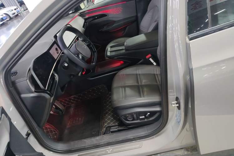 Used Hongqi EH7 2024 760 Pro+ Four-Wheel Drive Version Left Front Seat