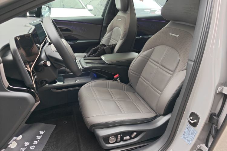 Used Hongqi EH7 2024 760 Pro+ Four-Wheel Drive Version Left Front Seat
