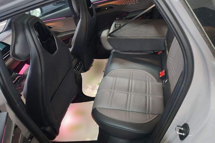 Used Hongqi EH7 2024 760 Pro+ Four-Wheel Drive Version Left Rear Seat