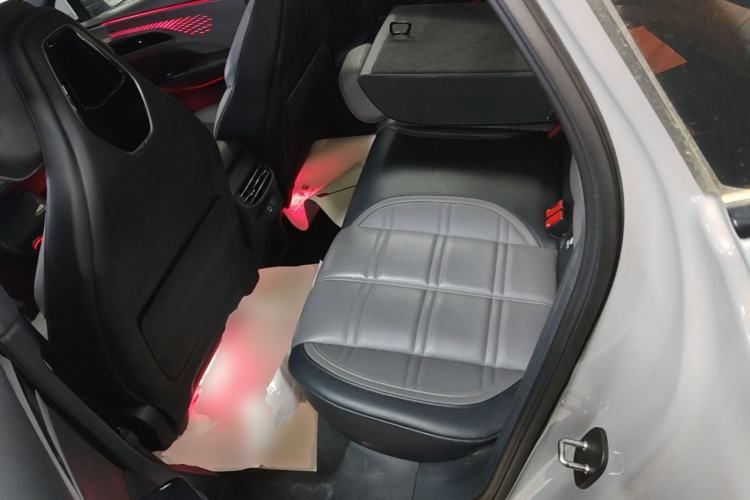 Used Hongqi EH7 2024 760 Pro+ Four-Wheel Drive Version Left Rear Seat