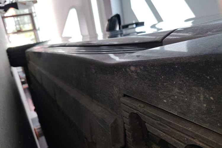 Used Hongqi EH7 2024 690 Pro Left Side Sill