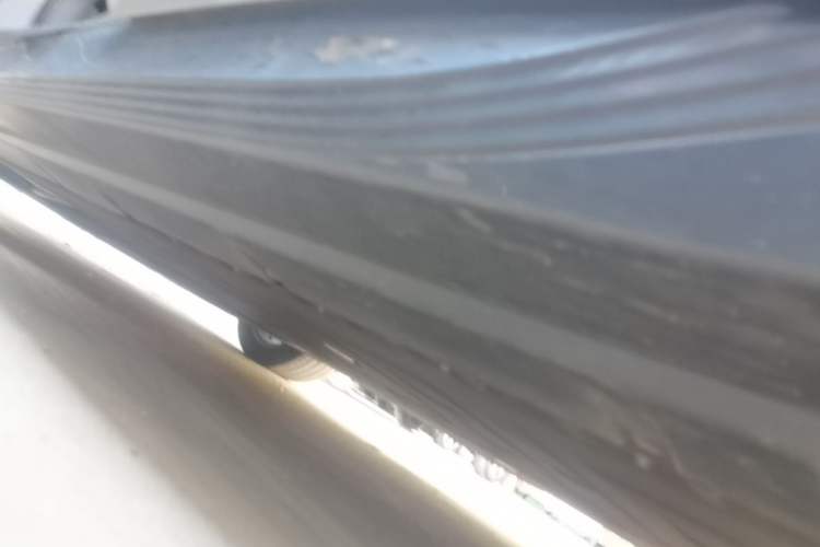 Used Hongqi EH7 2024 820 Pro Left Side Sill