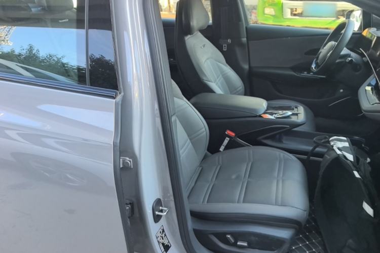 Used Hongqi EH7 2024 820 Pro Right Front Seat
