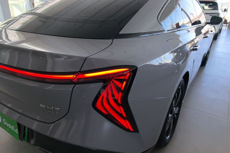 Used Hongqi EH7 2024 820 Pro Right Rear Taillight