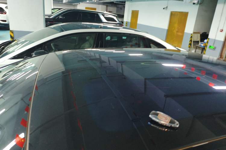 Used Hongqi EH7 2024 690 Pro Roof