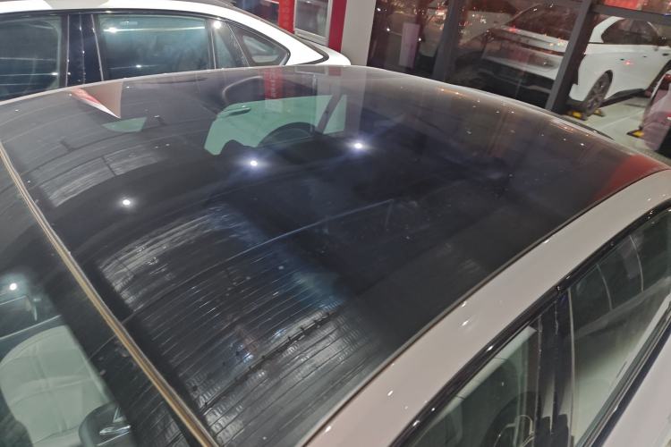 Used Hongqi EH7 2024 820 Pro Roof