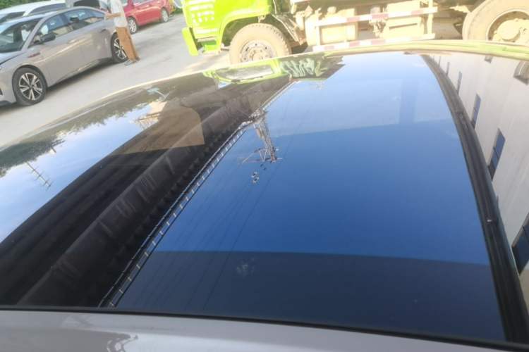 Used Hongqi EH7 2024 820 Pro Roof