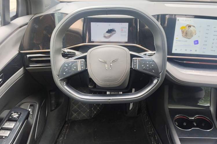 Used Hongqi EH7 2024 820 Pro Steering Wheel