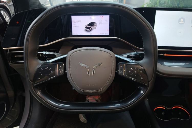 Used Hongqi EH7 2024 690 Pro Steering Wheel