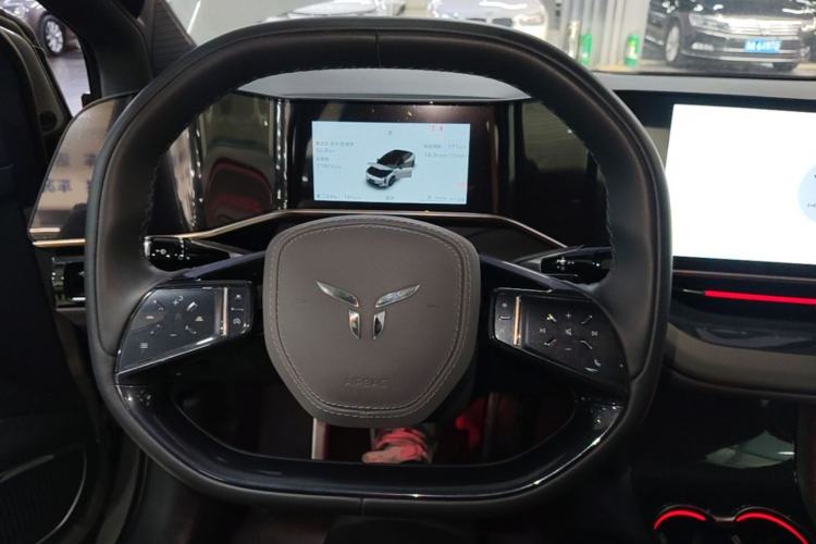 Used Hongqi EH7 2024 760 Pro+ Four-Wheel Drive Version Steering Wheel