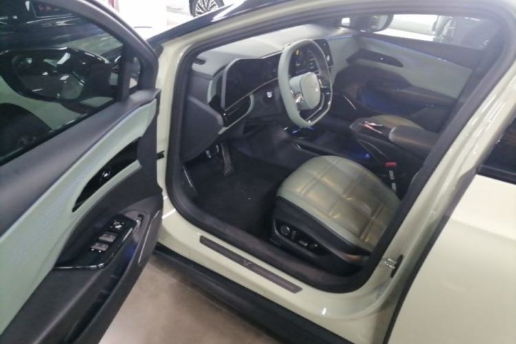 Used Hongqi EH7 2024 820 Pro Driver Seat
