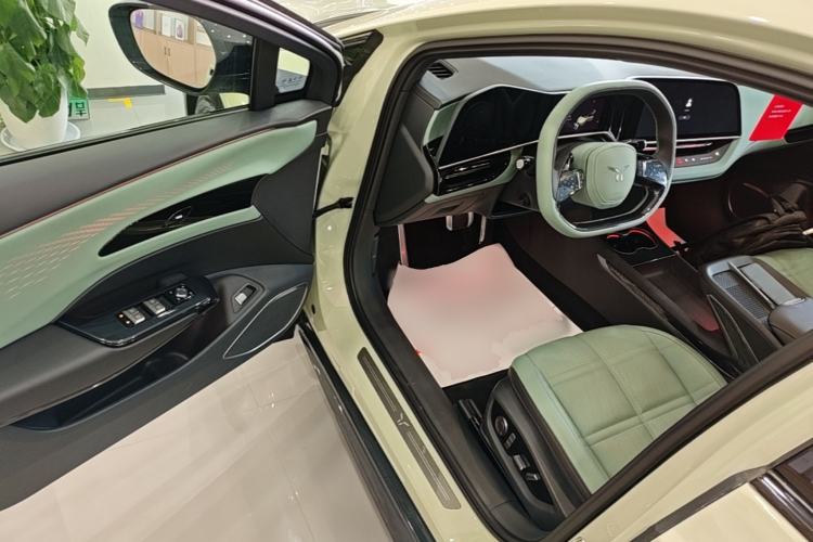 Used Hongqi EH7 2024 760 Pro+ Four-Wheel Drive Version Driver Seat