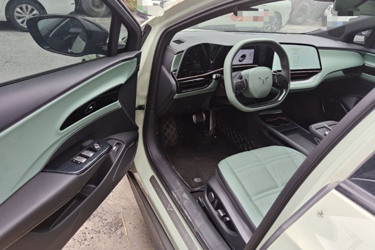 Used Hongqi EH7 2024 820 Pro Driver Seat