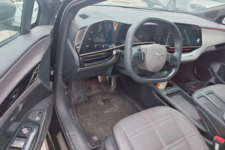 Used Hongqi EH7 2024 600 Pro Driver Seat