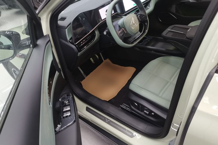 Used Hongqi EH7 2024 640 Pro+ All-Wheel Drive Driver Seat