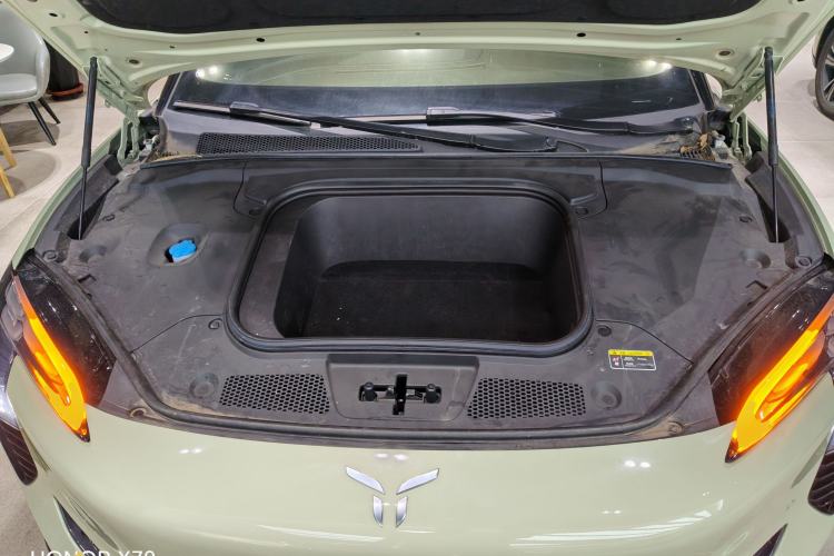 Used Hongqi EH7 2024 690 Pro Engine Bay