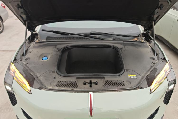 Used Hongqi EH7 2024 600 Pro Engine Bay
