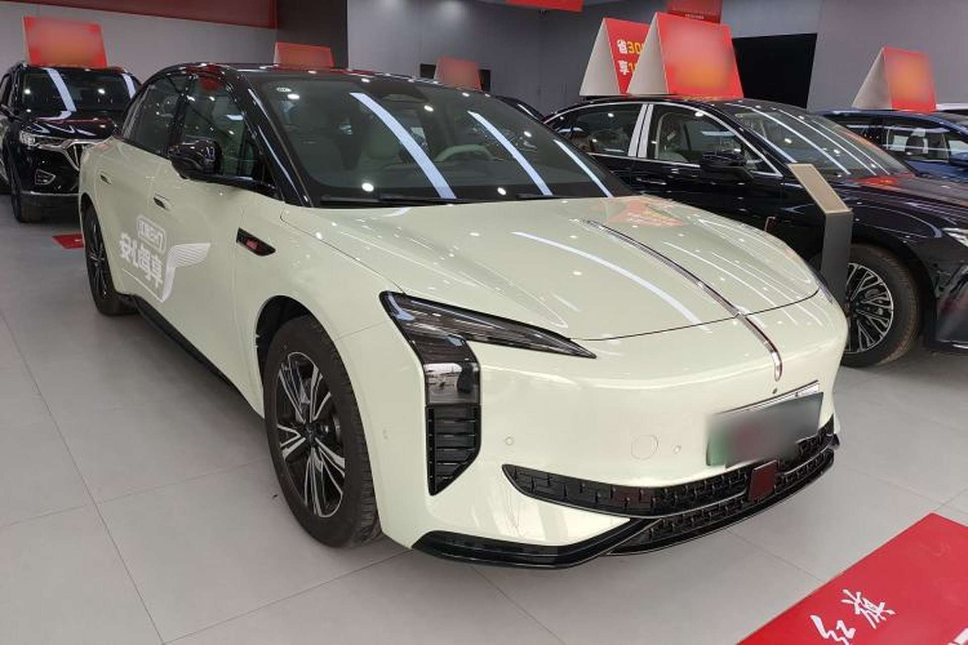 Used Hongqi EH7 2024 820 Pro Honor Edition Exterior 1