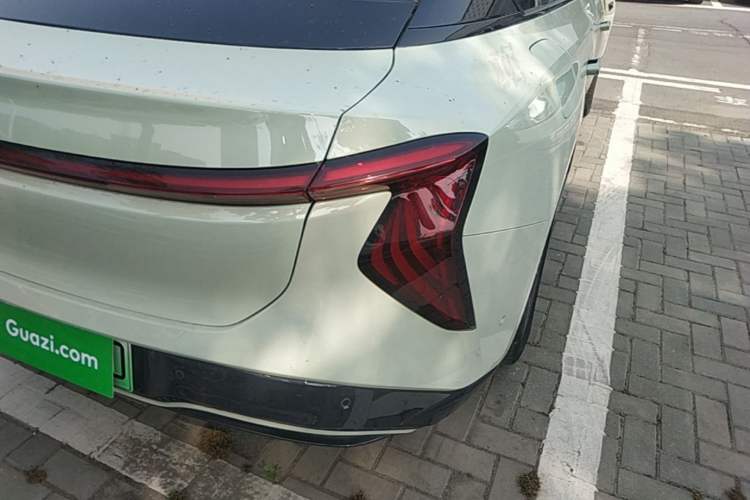 Used Hongqi EH7 2024 820 Pro Exterior 3