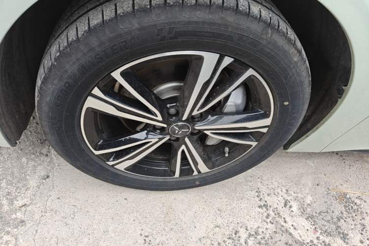 Used Hongqi EH7 2024 820 Pro Exterior 4