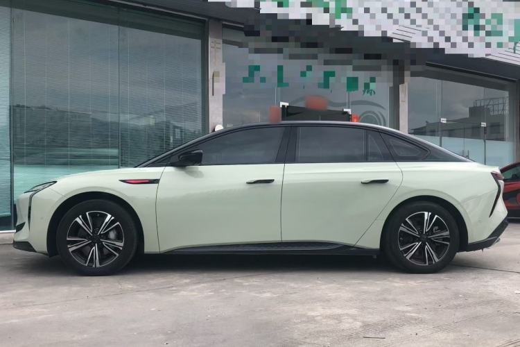 Used Hongqi EH7 2024 820 Pro Exterior 5