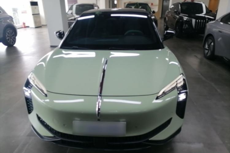 Used Hongqi EH7 2024 820 Pro Front