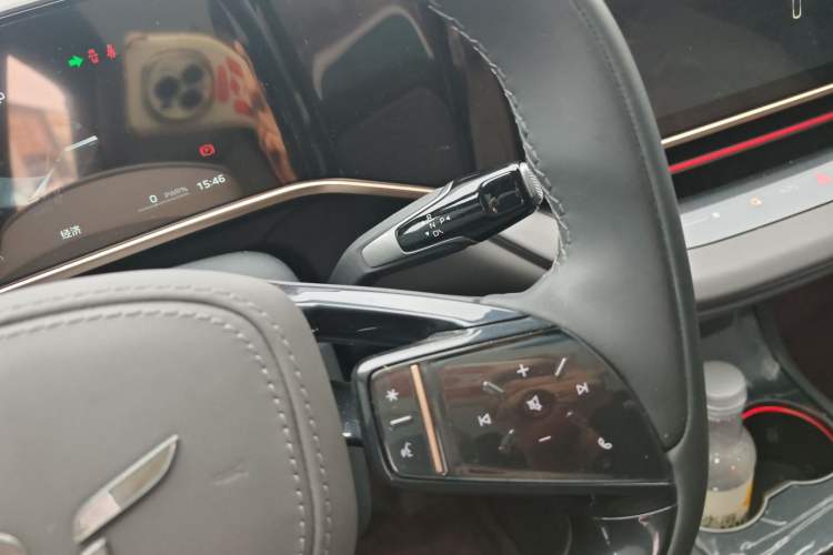 Used Hongqi EH7 2024 600 Pro Gear Lever