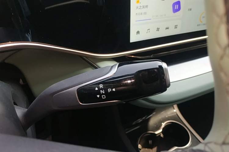 Used Hongqi EH7 2024 820 Pro Gear Lever