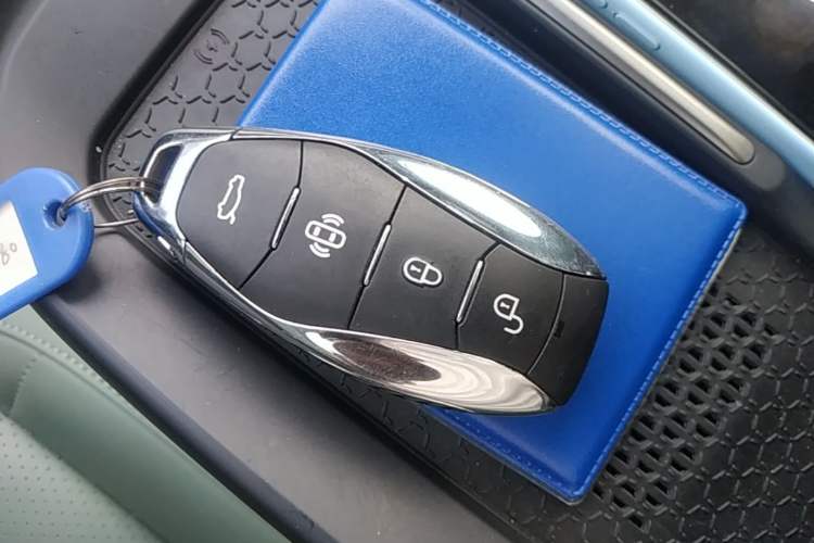 Used Hongqi EH7 2024 820 Pro Interior 1