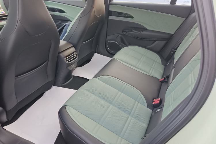 Used Hongqi EH7 2024 690 Pro Interior 4