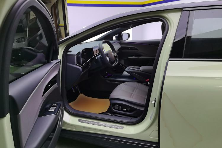Used Hongqi EH7 2024 690 Pro Left Front Seat