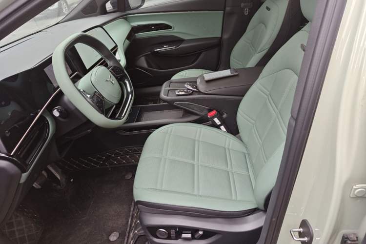 Used Hongqi EH7 2024 820 Pro Left Front Seat