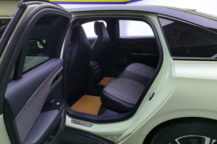 Used Hongqi EH7 2024 690 Pro Left Rear Seat