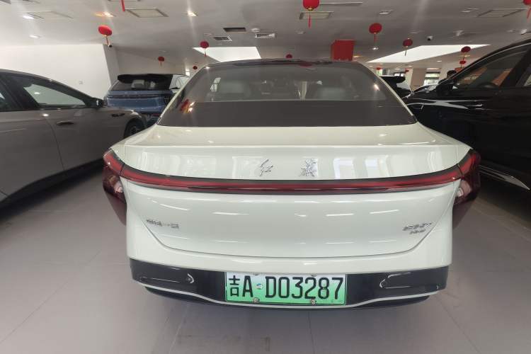 Used Hongqi EH7 2024 760 Pro+ Four-Wheel Drive Version Rear