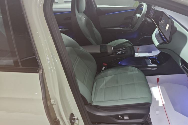 Used Hongqi EH7 2024 820 Pro Right Front Seat