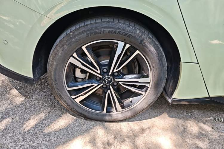 Used Hongqi EH7 2024 820 Pro Right Rear Wheel Hub