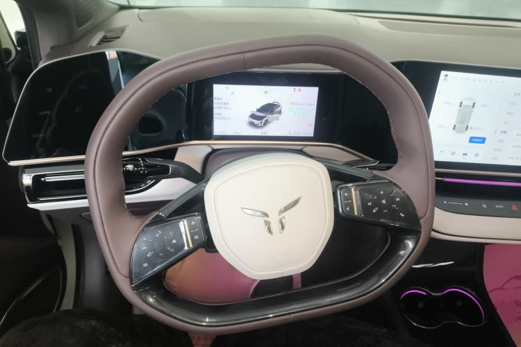 Used Hongqi EH7 2024 690 Pro Steering Wheel