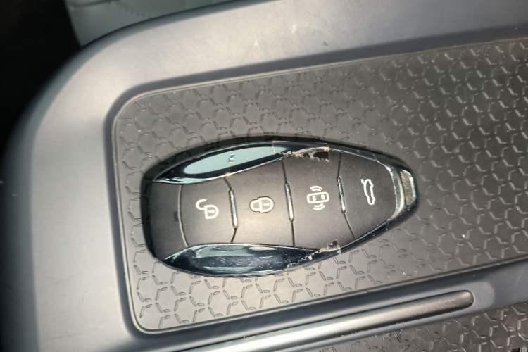 Used Hongqi EH7 2024 690 Pro Interior 1