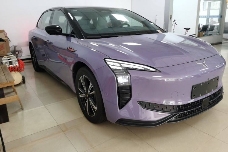 Used Hongqi EH7 2024 690 Pro Exterior 2