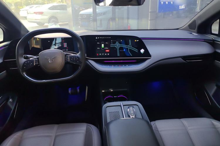 Used Hongqi EH7 2024 690 Pro Center Console