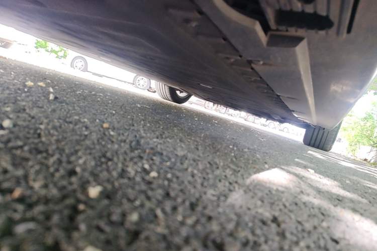Used Hongqi EH7 2024 760 Pro+ Four-Wheel Drive Version Chassis Rear Right