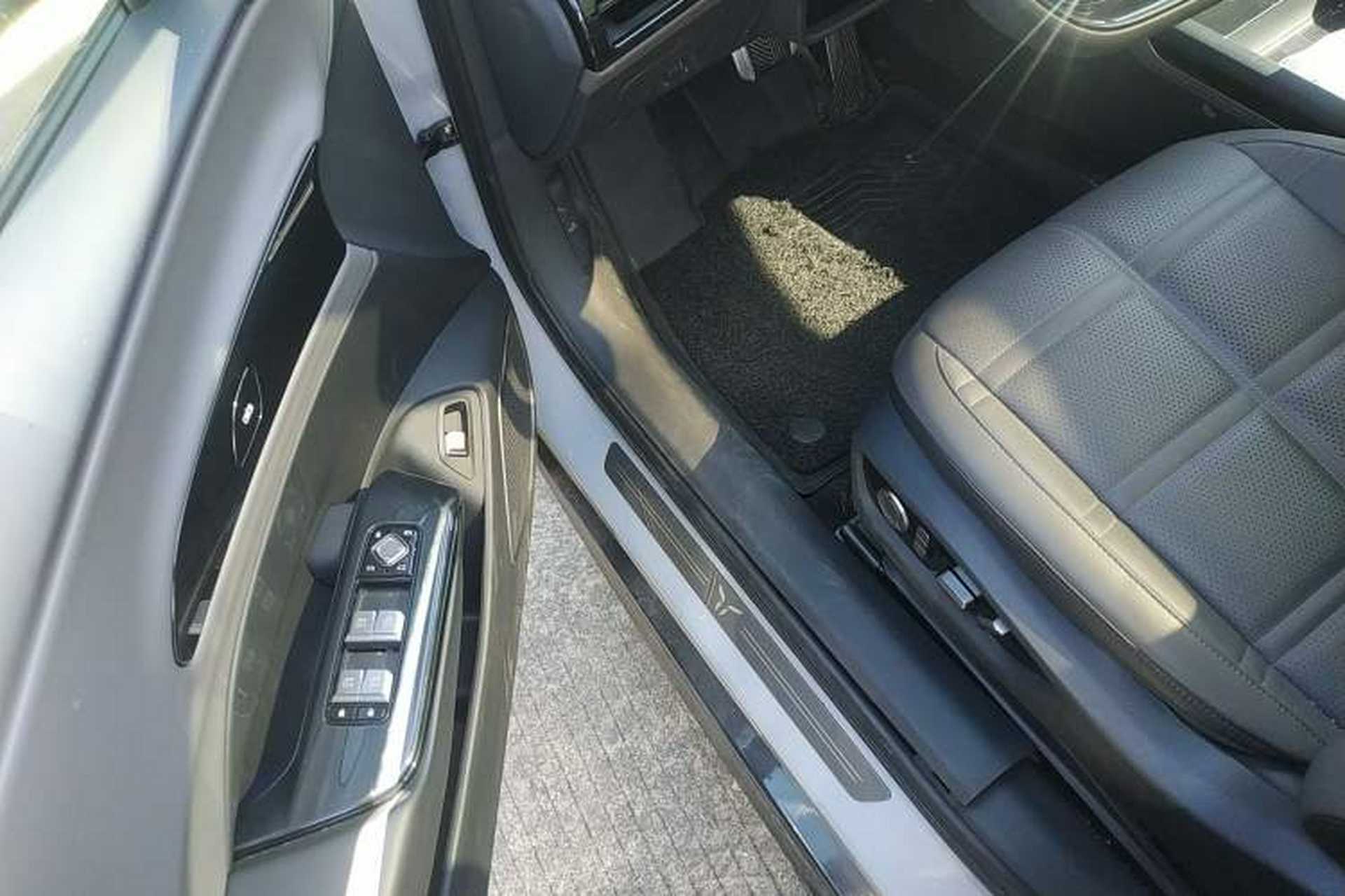 Used Hongqi EH7 2024 690 Pro Driver Seat