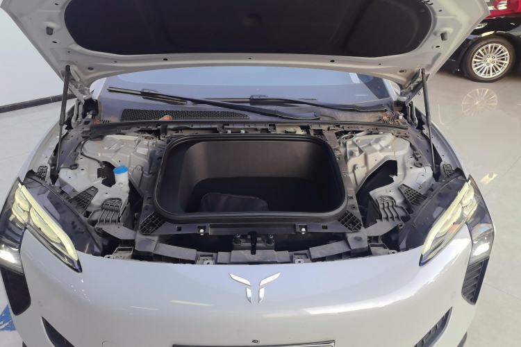 Used Hongqi EH7 2024 690 Pro Engine Bay
