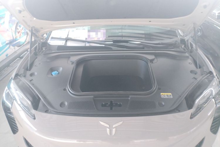 Used Hongqi EH7 2024 690 Pro Engine Bay