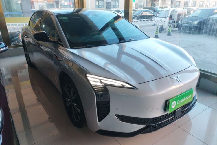 Used Hongqi EH7 2024 690 Pro Exterior 2